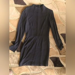 Black strechy long sleeves dress
